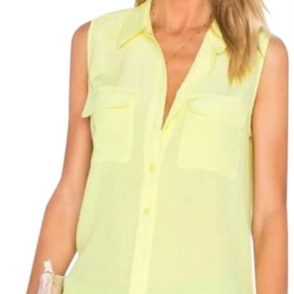 BRAND NEW FOREVER 21 SLEEVELESS SLIM SILK BLOUSE